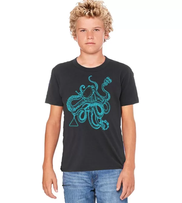 Dark-Grey-on-Boy-Octopus